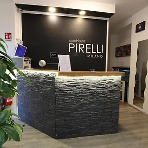 Pirelli 2* Milão